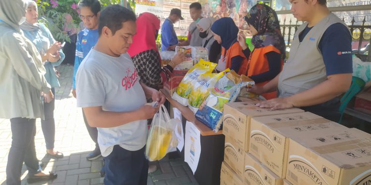  Kendikan Inflasi, Disperdagin Banjarmasin bersama Bulog Kalsel Gelar Pasar Murah