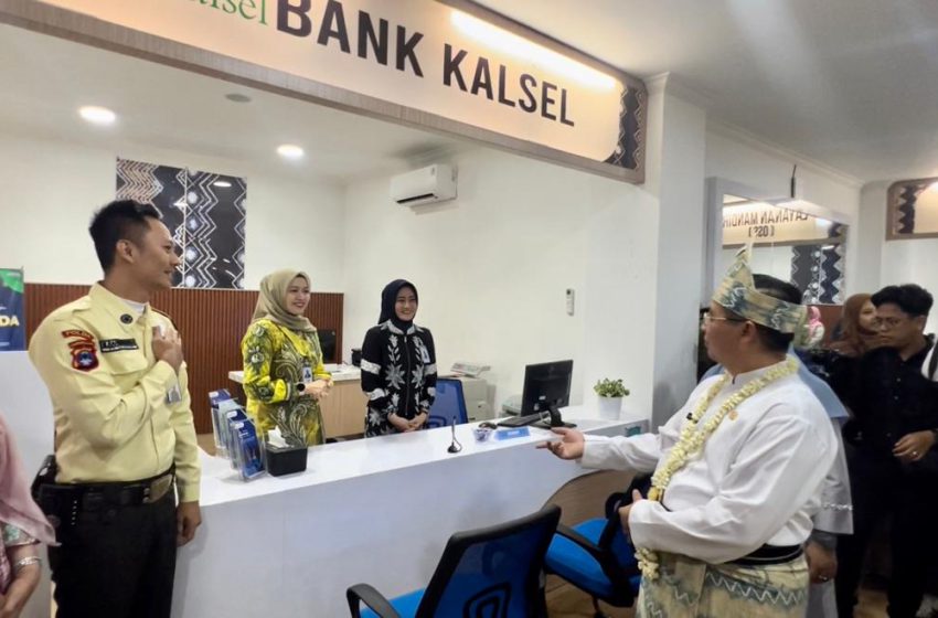  Beri Kemudahan Kepada Nasabah, Bank Kalsel Kini Hadir di MPP Banjarmasin