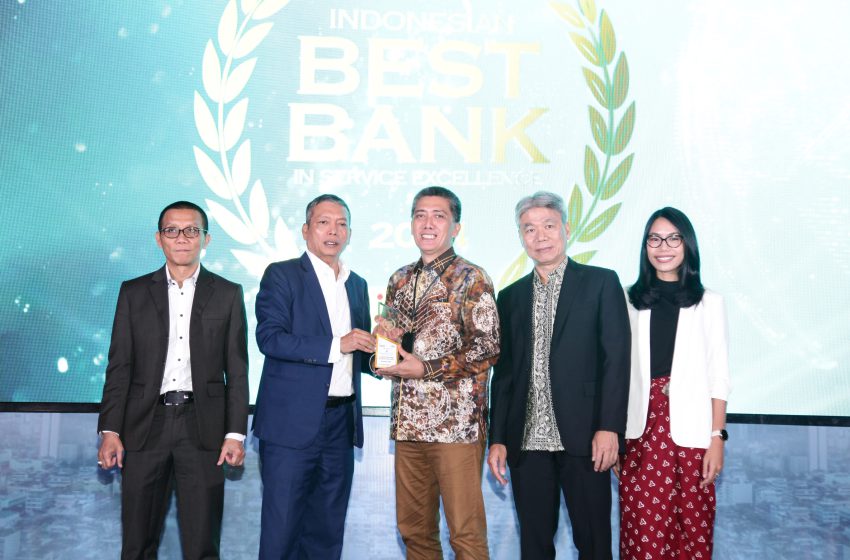  Bank Kalsel Raih 5 Penghargaan Pada Best Bank In Service Excellence