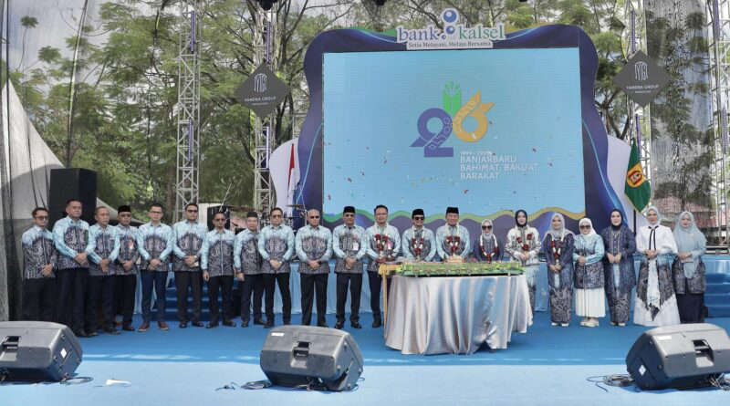  Hadiri Harjad Kota Banjarbaru, Supian HK Ajak Warga Turut Serta Bangun Banjarbaru